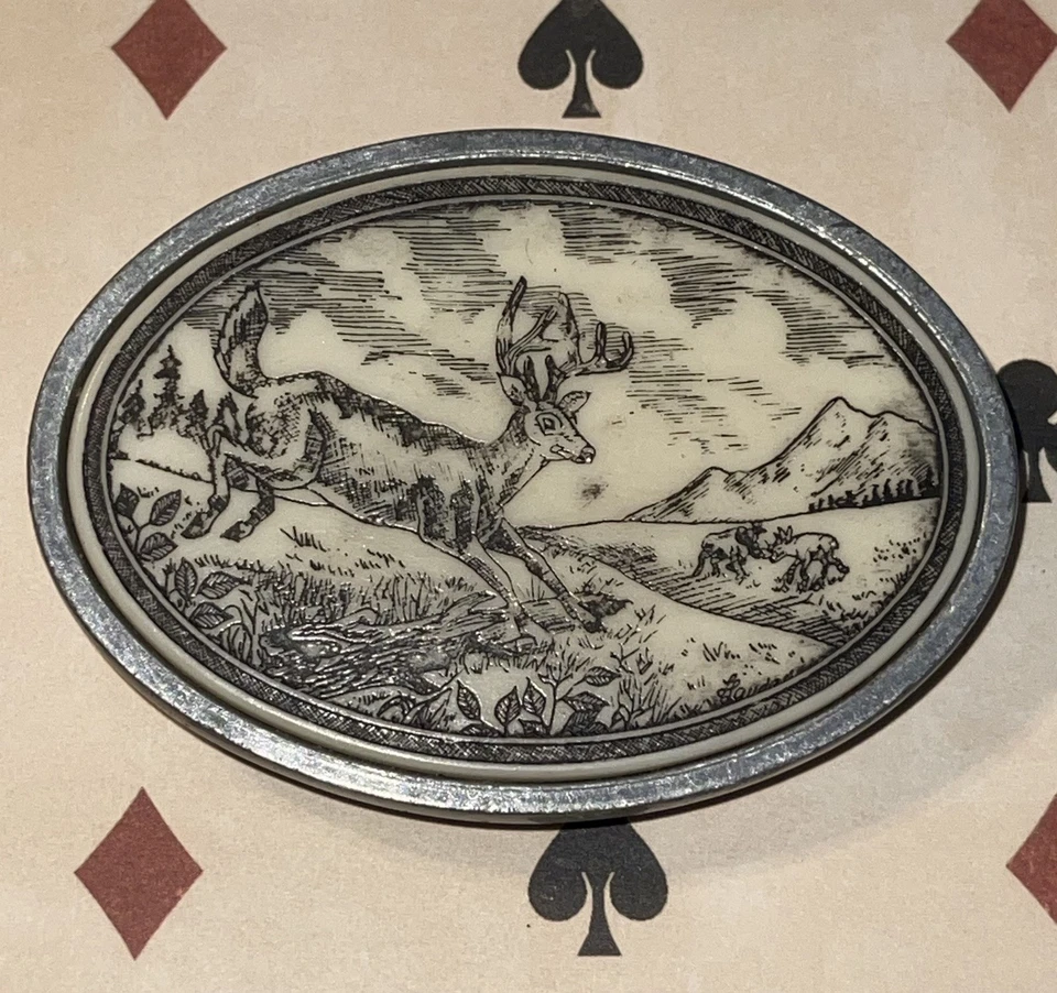 Hebilla de cinturón ovalada vintage de latón serie Scrimshaw estilo Buck Deer Foto 3 de 4
