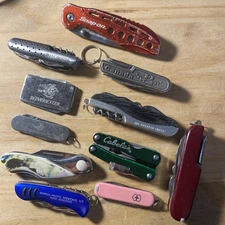 Lot of 11 Pocket Knives / Multitools / Utility Knives
