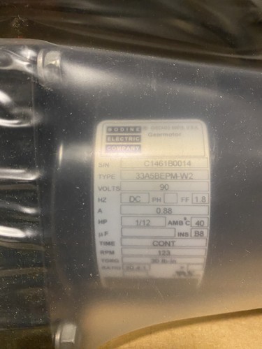 Bodine 33A5BEPM—W2 Gearmotor 90VDC 1/12HP 123RPM Torque 30 in-lb Ratio 20.4:1 - Picture 2 of 3