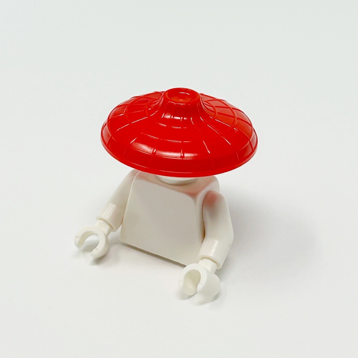26007 LEGO Minifigure Headgear Rice Hat Conical Asian Raised