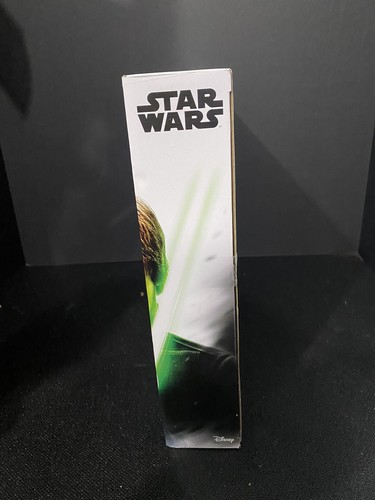 Star Wars THROWN ROOM DUEL LUKE YODA STORMTROOPER DARTH VADER BRAND NEW - Picture 3 of 6