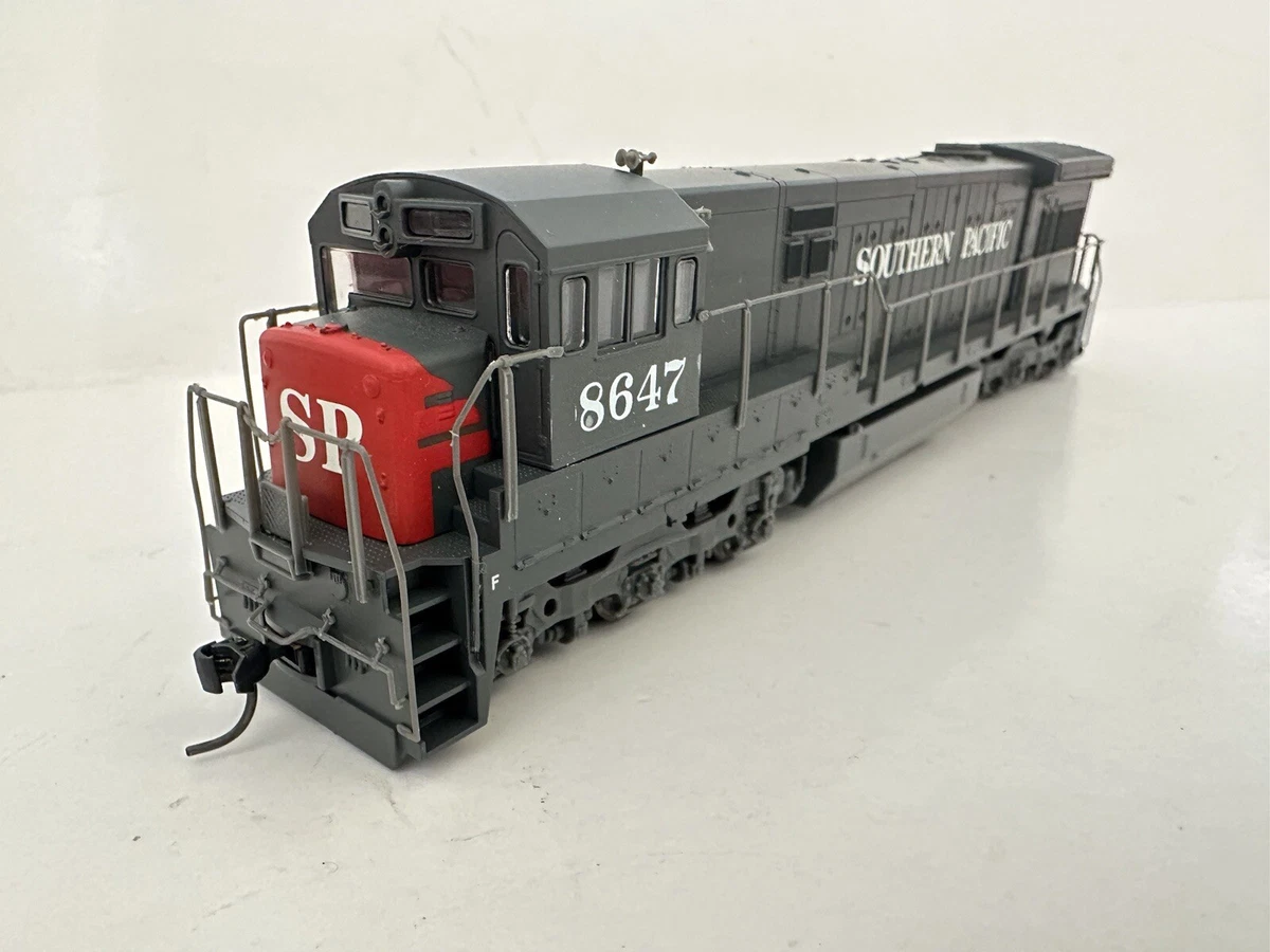 nos　おまとめ2点 e1419【HOゲージ】鉄道模型 ATLAS U33C No.8533 Penn Central Road No