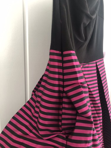 JS COLLECTIONS Striped Mono strap One Shoulder Tulle Gown Black Pink Uk 14 - Picture 6 of 12