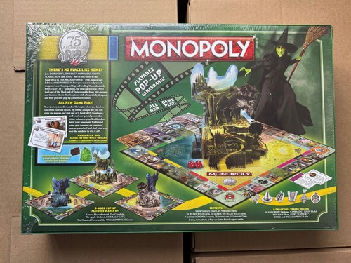 Monopoly The Wizard of Oz 75th Anniversary Collector's Edition with Pop-up Board - Picture 2 of 2