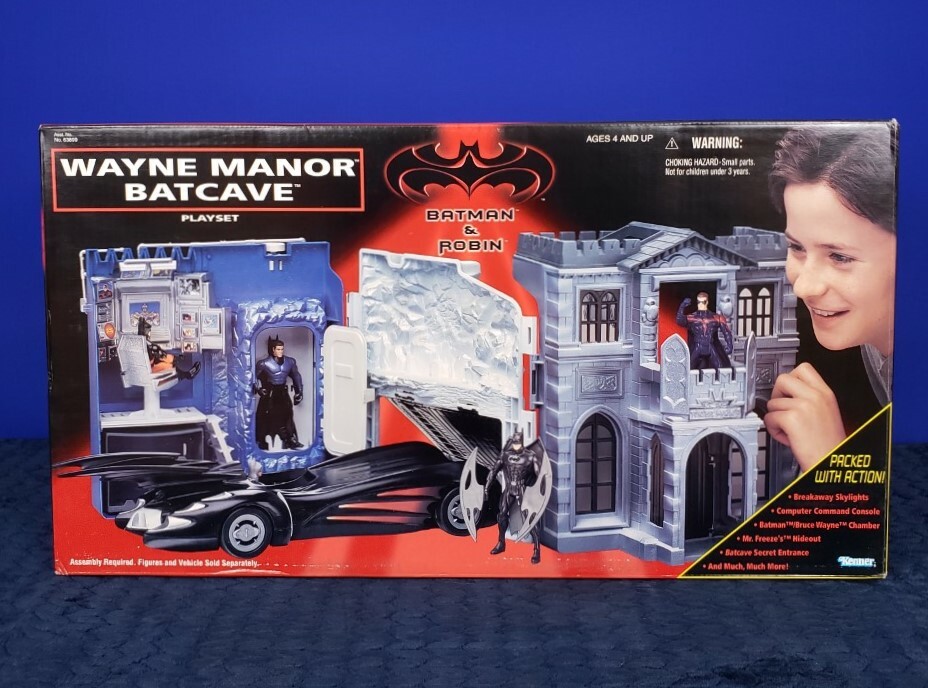 1997 BATMAN & ROBIN WAYNE MANOR BATCAVE PLAYSET