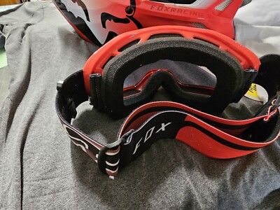 Fox Racing V1 Helmet With Goggles Youth Large | eBay