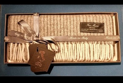 Beautiful! New SCARF Fine Merino  Wool SOFT  Herringbone Italy Gift NWT &BOX