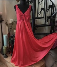 Vintage Olga Esque Red Full Sweep Maxi Long Nightgown Slip Dress Chemise