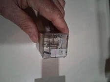 ALLEN BRADLEY 700-HA32A12 SER A RELAY 12 VAC 10A 8 PIN