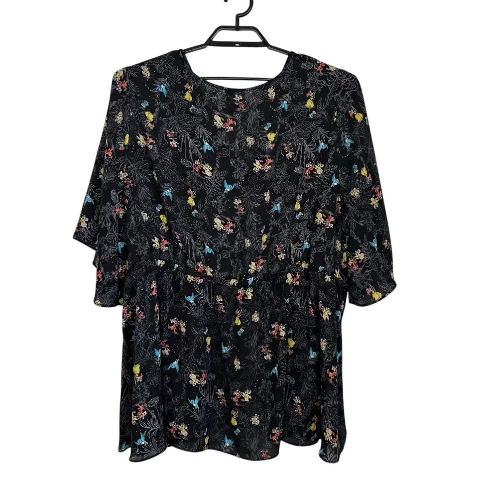 Blusa envolvente Babydoll Torrid X Disney para mujer Cinderella Sidekicks talla 5X negra Foto 2 de 4