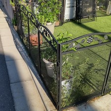 Strong Metal Garden Fence Animal Barrier Pen Rustproof Panel Border Patio Rabbit