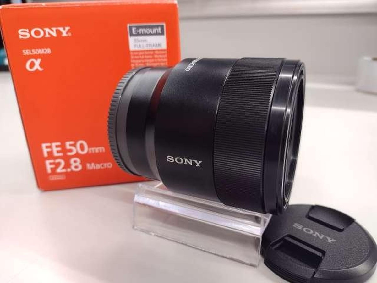 Sony FE 50 mm F2.8 SEL50M28 Macro Full-frame Camera Lens Used From