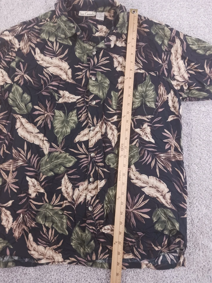 Camisa Sun Informals XL Para Hombres Manga Corta Abotonada Negra Floral Rayón Foto 3 de 4