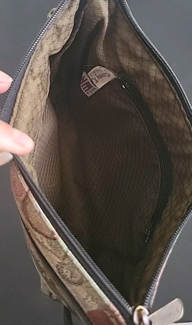 Picture 4 of 5