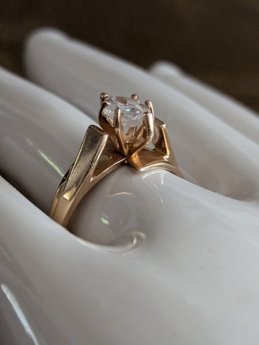 Vtg 14k Plumb Yellow Gold Solitaire CZ Ring 7.75 Prong Set Estate Art Jewelry 4G - Picture 5 of 24