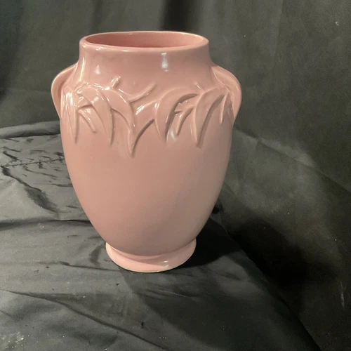 mccoy pottery art deco oink 8 1/2 in handled vase leaf band