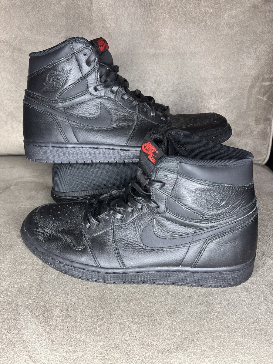 Size 10.5 - Air Jordan 1 Retro OG High Triple Black Size 10.5 - Air Jordan 1 Retro OG High Triple Black