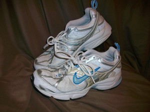 used nike shoes