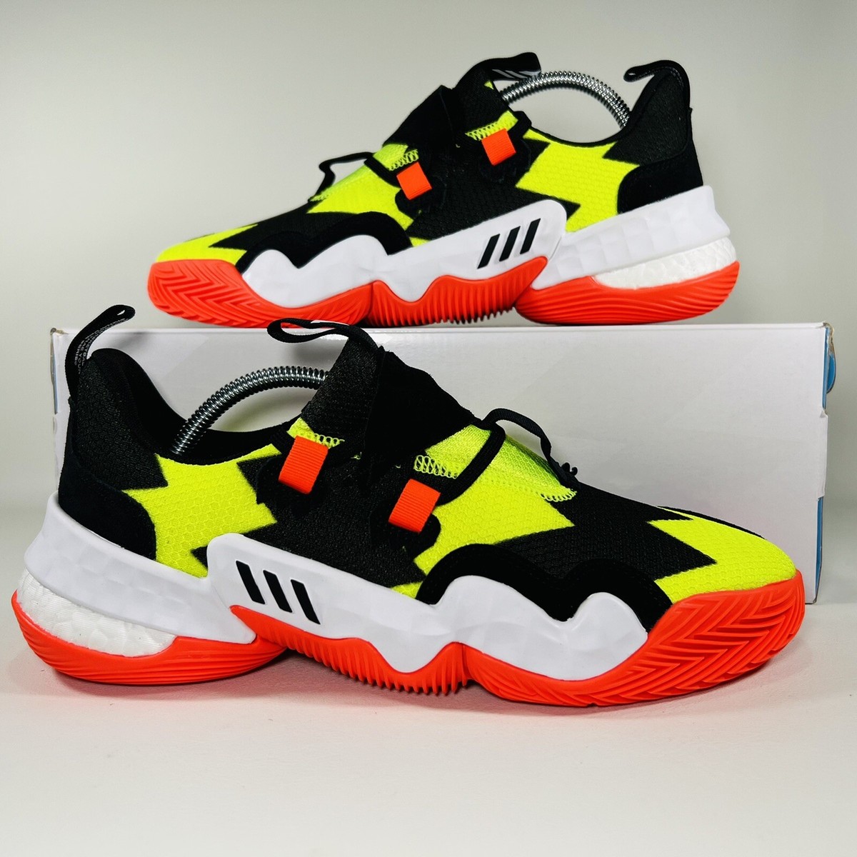 Adidas Trae Young Basketball Shoes Men's Athletic Sneakers Black