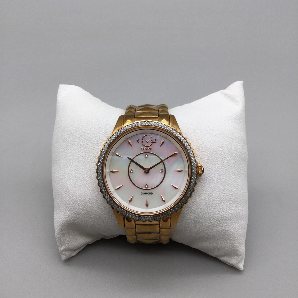 Reloj Gevril GV2 Siena Diamante Tono Dorado Cuadrante MOP 39mm Suizo Batería Nueva 6.25" Foto 2 de 4