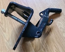 Reese 21500 Weight Distribution Snap-up Bracket Arm Lift Bracket Great Condition