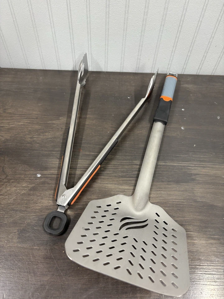 Pinças e espátula de aço inoxidável Blackstone prata grelha conjunto de 2 - Imagem 4 de 4