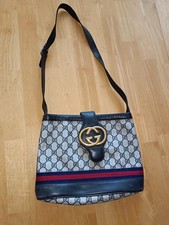 Gucci Sherry Line Leather Shoulder Bag Purse Line Navy Blue Vintage Bucket Inter