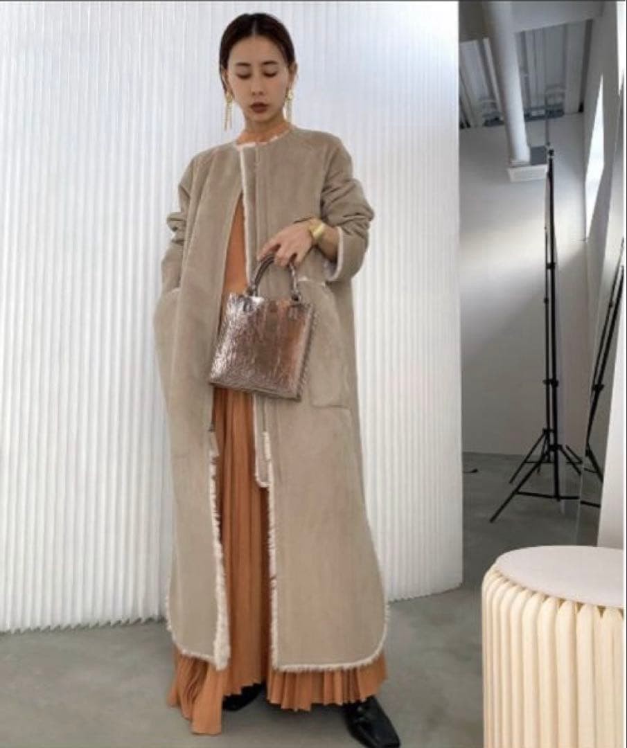 Ameri REVERSIBLE TWIN BOA COAT - image 5