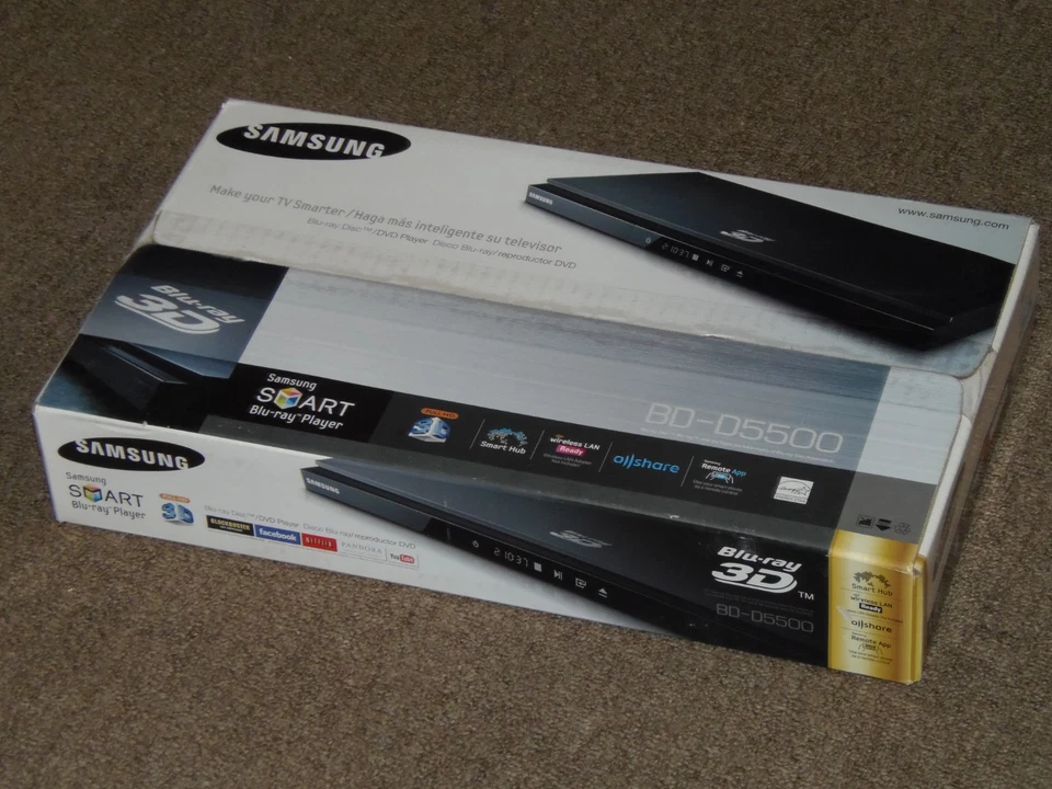 New Sealed Samsung BD-D5500 3D Blu-ray / DVD & CD Disc Slim Player - Image 1 of 1