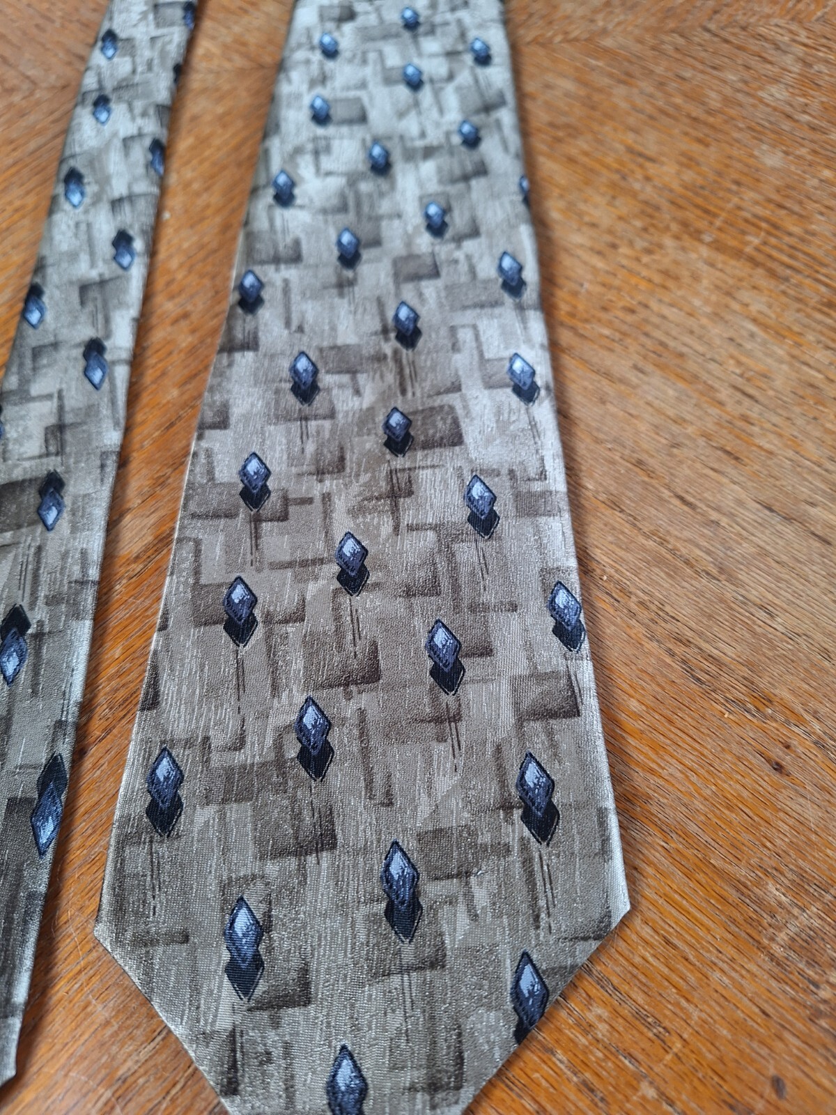 StringBeans Geometric Pattern Mens Tie Necktie - image 2