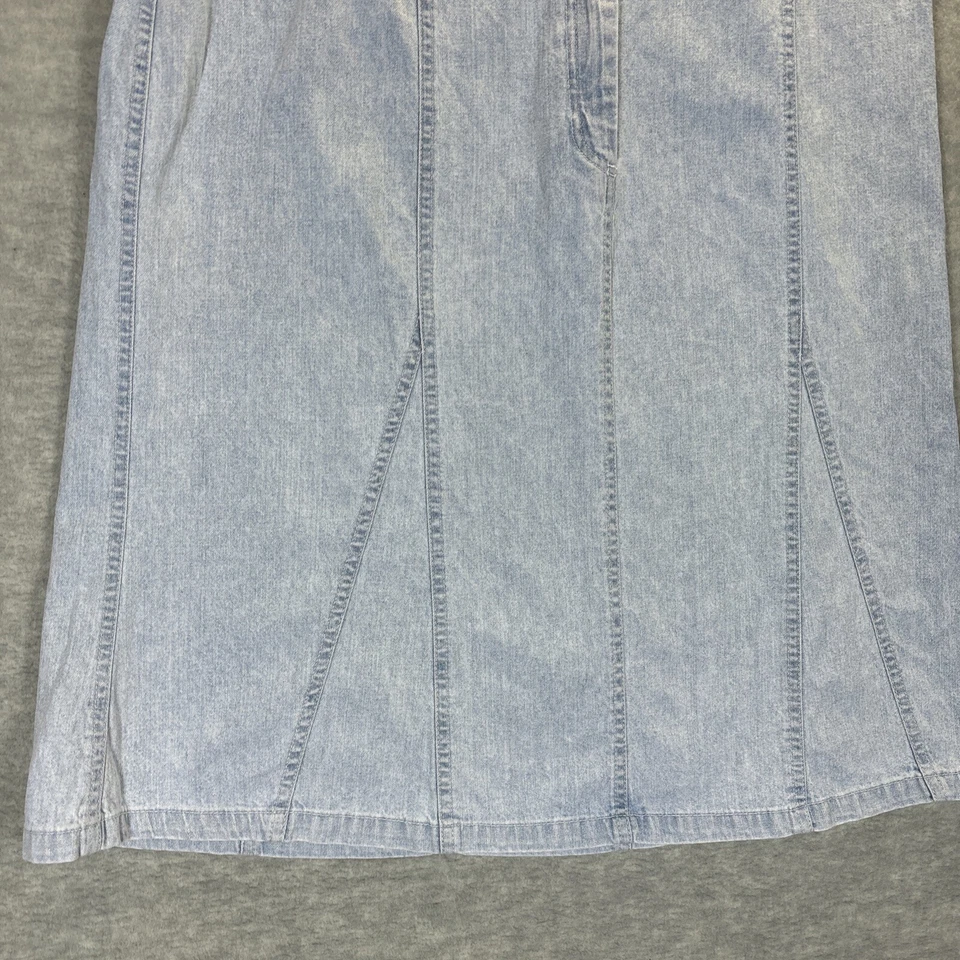 Vintage Y2K Jean Skirt 16 Paneled Knee Length Light Wash Lightweight Blue Denim - Image 4 of 4