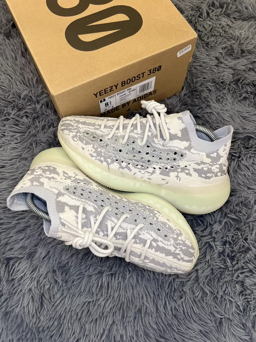 Yeezy alien store price
