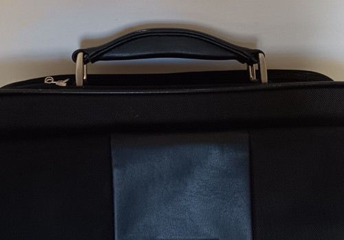 Kenneth Cole Reaction 16.5" Messenger Portfolio Laptop Briefcase Black W/Handle - Picture 13 of 18