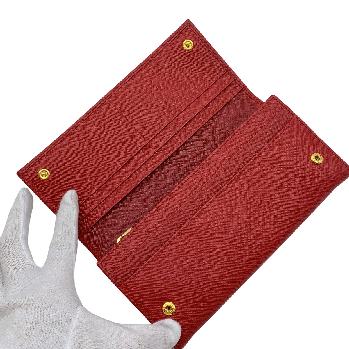 Authentic PRADA Saffiano Bi-fold Long Wallet Fuoco With Card Authentic PRADA Saffiano Bi-fold Long Wallet Fuoco With Card