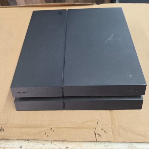 Sony PlayStation 4 Console CUH-1215A 500GB - ASIS FOR PARTS * PLEASE READ *