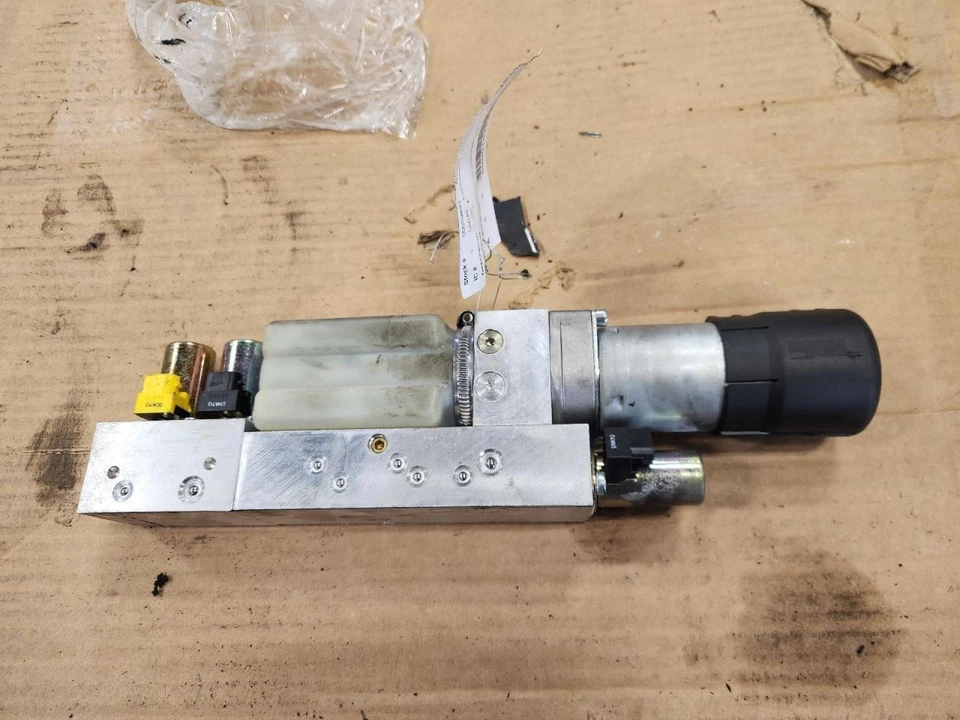 Motor superior convertible para BMW 325i 765305 01-06 Foto 3 de 4