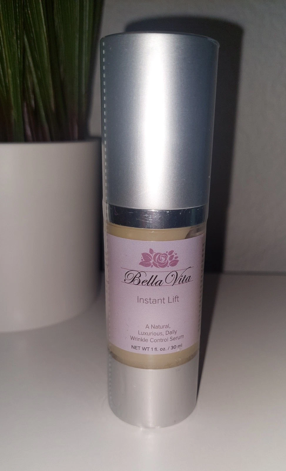 Bellavita -Instant Lift - Overnight Facelift - Instant Wrinkle Filler - 30ml 1oz