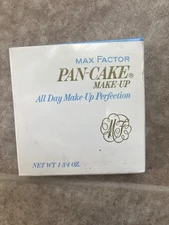 NEW MAX FACTOR PAN-CAKE NATURAL No. 2  1.7 OZ 49g