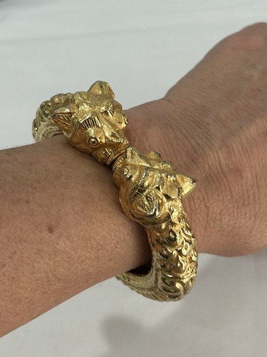 Brazalete Brazalete De Colección Kenneth Jay Lane Tono Dorado Foo Perro León Deidad Espíritu - Imagen 12 de 14