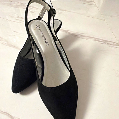 BODYFLIRT Damen Pumps Slingback schwarz spitz Stiletto m Absatz Leder Gr 42