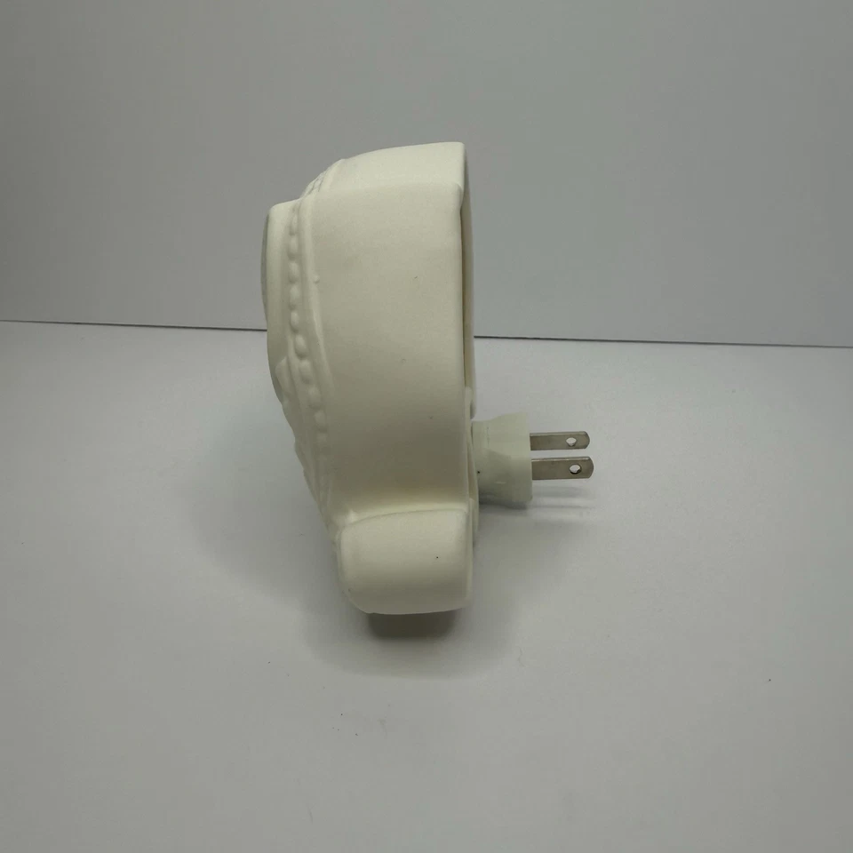 Pottery Barn Niños Cerámica Elefante Luz Nocturna Probada Funcionando Foto 4 de 4