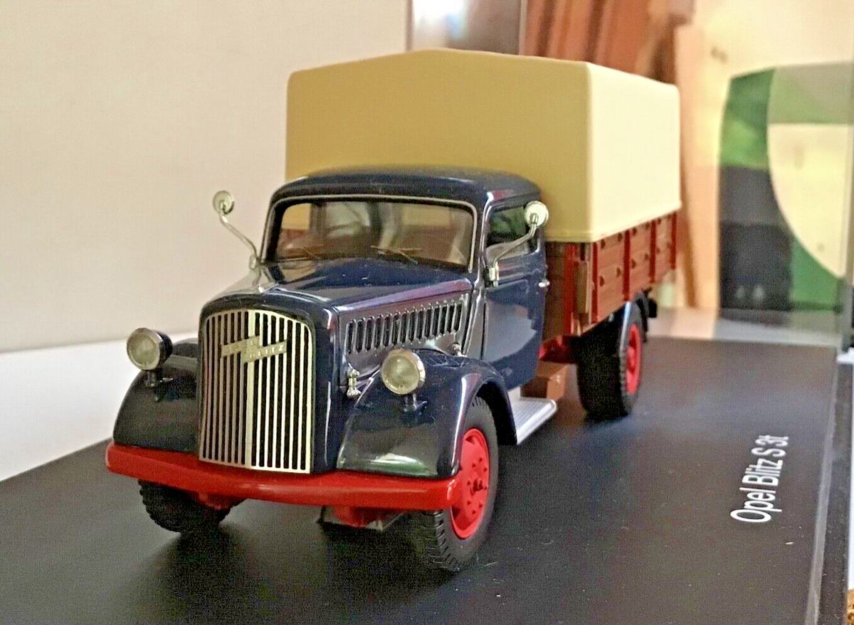 1/43 Schuco OPEL Blitz 1956, blue ,red,brown, 3 ton, special.Ed 