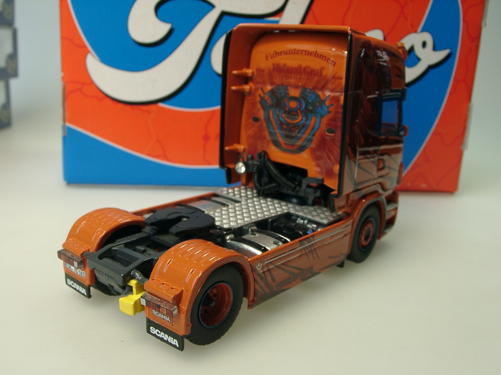 Tekno Scania R TL Roland Comte solozgm. solozgm. solozgm. - 80465616 - 1 50 96158c Tekno Scania R TL Roland Comte solozgm. solozgm. solozgm. - 80465616 - 1 50 96158c