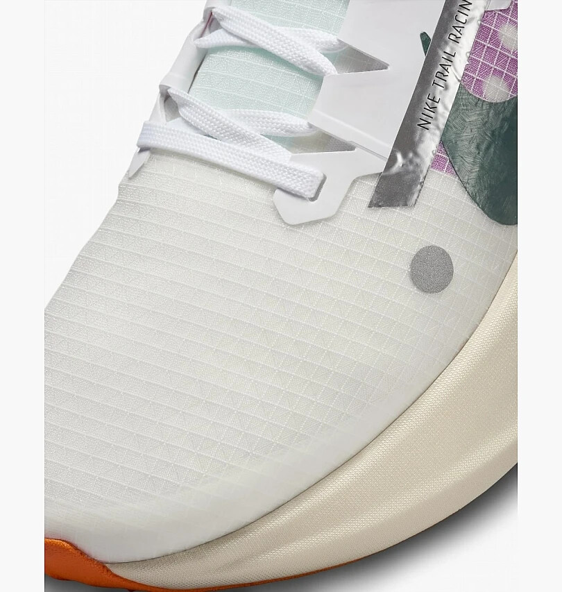 NEW Nike Zoomx Ultrafly Trail Men's Sz 10 White/Deep Jungle NEW Nike Zoomx Ultrafly Trail Men's Sz 10 White/Deep Jungle