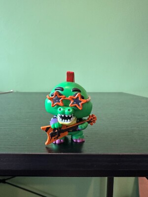 Funko Mystery Mini FNAF Security Breach - MONTGOMERY GATOR