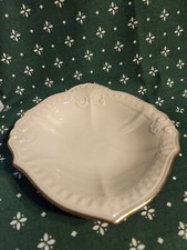 Lenox “Chadwick” embossed rim 6in Small trinket dish 24k gold trim Made in USA