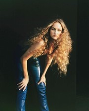 BEAUTIFUL Leelee Sobieski 5X7 Photo