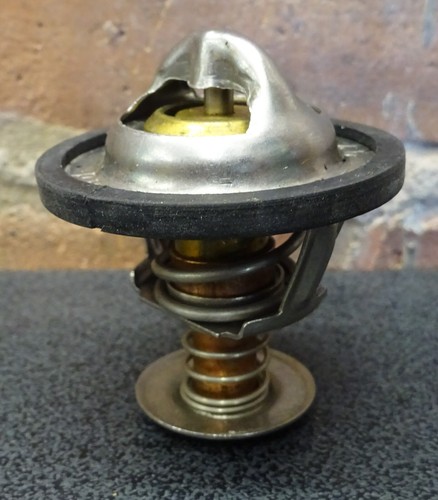 STANT 13889 Termostato refrigerante motore, 195 gradi, temperatura originale, guarnizione inclusa - Foto 5 di 6