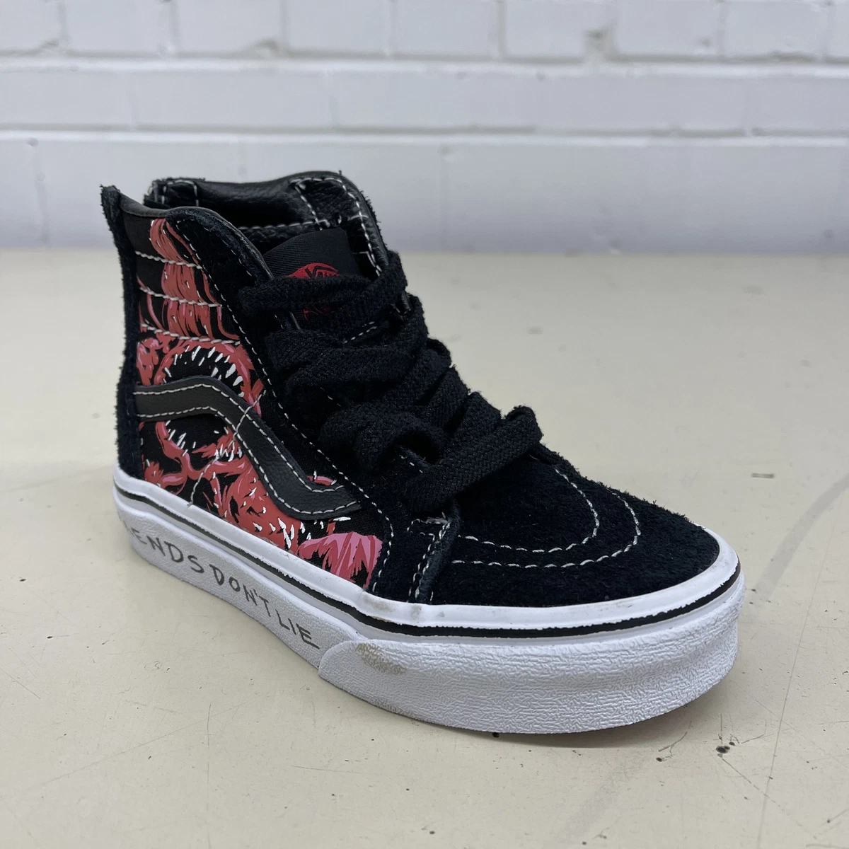 Kids stranger things shoes sale