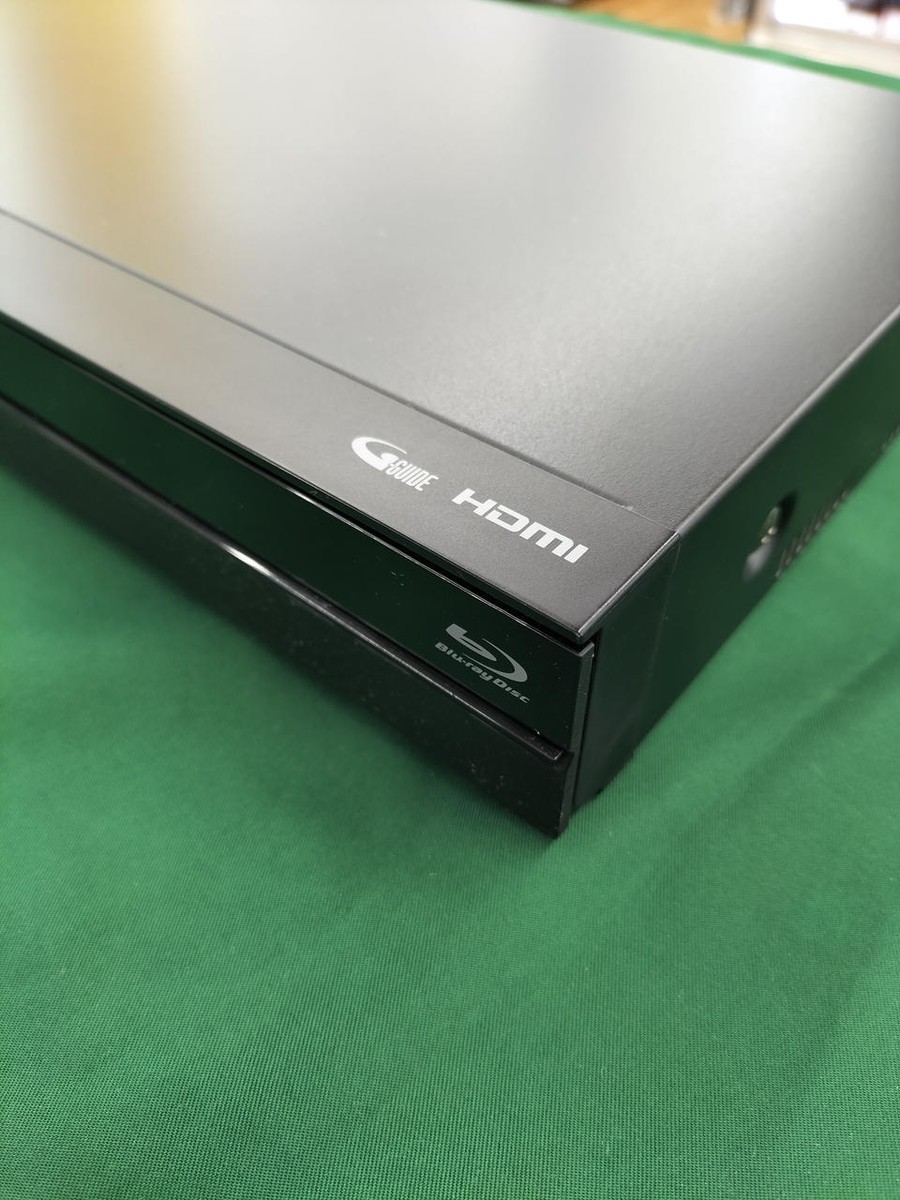 Sharp AQUOS BD-NS500 Blu-Ray Recorder 500GB Good Condition Sharp AQUOS BD-NS500 Blu-Ray Recorder 500GB Good Condition